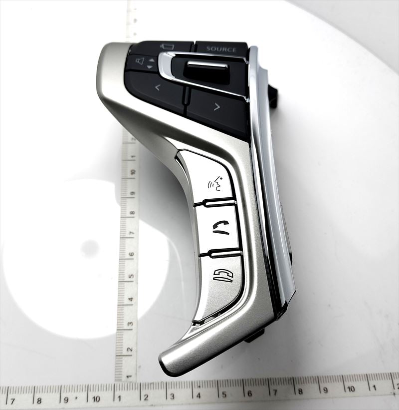 Mitsubishi デリカd5 ステアリングスイッチ 8616A120 8616a120_ecf9024b-3fa3-4b56-