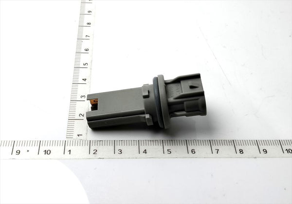 『8番のみ』 ジムニー用 ポジションランプのソケット 36118-77A10 FIG355g スズキ純正部品