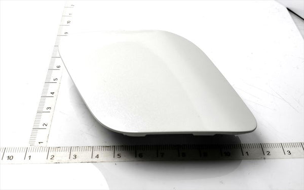 牽引フックのカバーＮＯ．１のみ 5216228090A0 ノア/ヴォクシー用 トヨタ純正部品 m57m