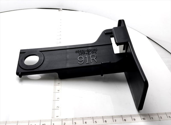 リヤホイールハウスプレートＦＲＲＨのみ 65631-B2060 ピクシスエポック用 トヨタ純正部品 m83m