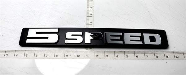 ５スピード のエンブレムのみ 77841-81002 スズキ(修理)純正部品