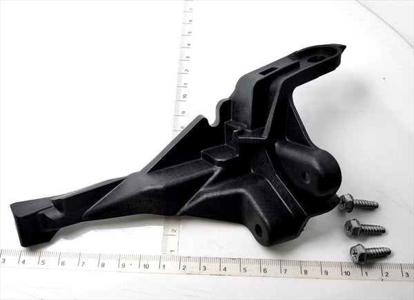 クラウン用 ヘッドランププロテクタリテーナUPR『左側』No.2クラウンのみ 81194-30050 DBA-GRS200 トヨタ純正部品