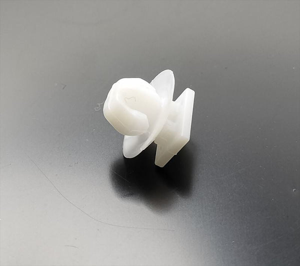 クリップ（リヤドアアウトサイドモールディング）のみ 90044-67615 ピクシス JOY用 トヨタ純正部品 m113m