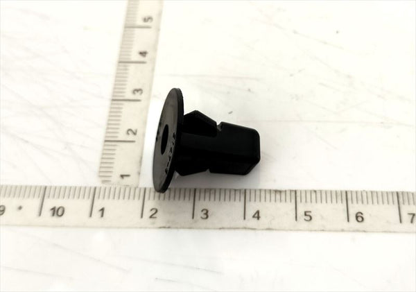 スクリュのグロメットのみ 9018906013 ムーヴラテ用 ダイハツ純正部品