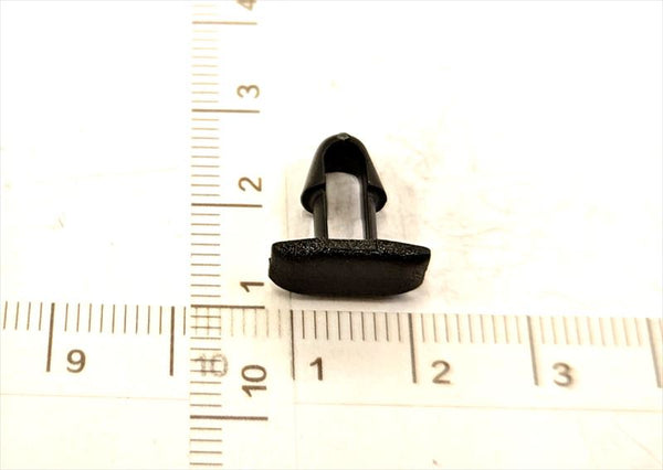 カウルトップベンチレータルーバクリップのみ 90467-08108 クラウン ハイブリッド用 トヨタ純正部品 m74m