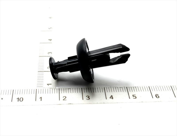 デッキフロアボックスクリップのみ 90467-08226 シエンタ用 トヨタ純正部品 m92m