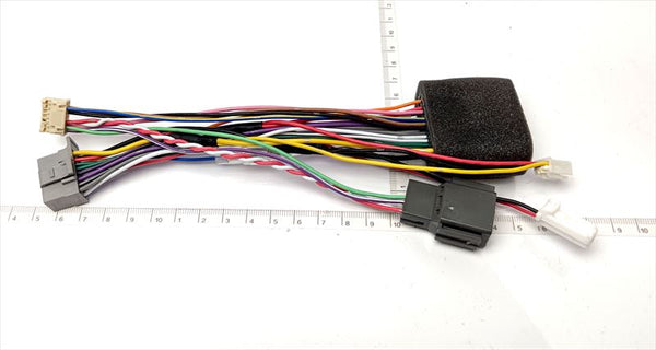 ナビ電源ハーネス CA7W 99000-79cb4 スズキ純正部品