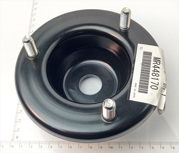『図の40418』フロントショックアブソーバのインシュレータのみ MR448170 パジェロ用 三菱純正部品 m42m
