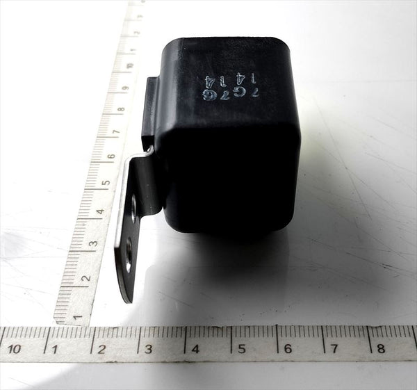 ユーノスロードスター用 フーエル ポンプのリレーのみ N236-18-821 E-NA6CE マツダ純正部品