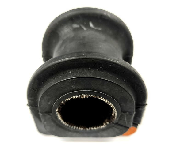 フロントスタビライザバーブシュＮＯ．１のみ 48815-30551 クラウンマジェスタ用 トヨタ純正部品 m59m