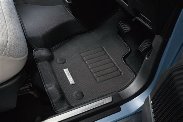 『SAKURA』 純正 B6AW 3Dフロアマット（1台分） パーツ 日産純正部品 フロアカーペット カーマット カーペットマット オプション アクセサリー 用品