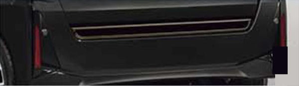 『タント カスタム』 純正 LA650S LA660S バックドアロアガーニッシュ（ダークブラックメッキ）（カスタム用） パーツ ダイハツ純正部品 オプション アクセサリー 用品