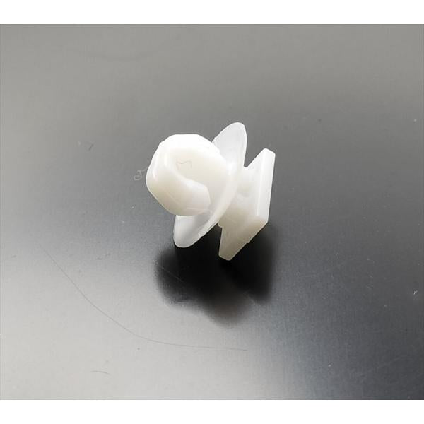 ムーヴキャンバス用 クリップのみ 90044-67615 DBA-LA800S ダイハツ純正部品