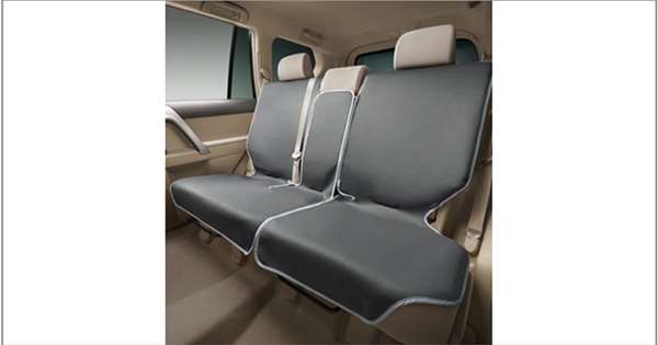 『ランドクルーザー プラド』 純正 LAND CRUISER PRADO セカンドシートカバー（吸水・防水タイプ） パーツ トヨタ純正部品 座席カバー 汚れ シート保護 オプション アクセサリー 用品