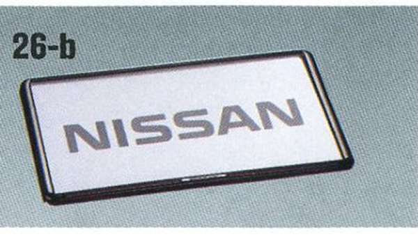 「e-NV200」正品 VME0 車牌裝飾黑色 *1 件起 *小心後密封 零件 正品 Nissan 零件 車架 車架 車架 選件 配件 耗材