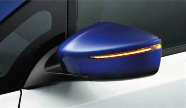 「Leaf」正品 ZE1 順序門後視鏡方向燈零件 正品 Nissan 零件選項 配件用品